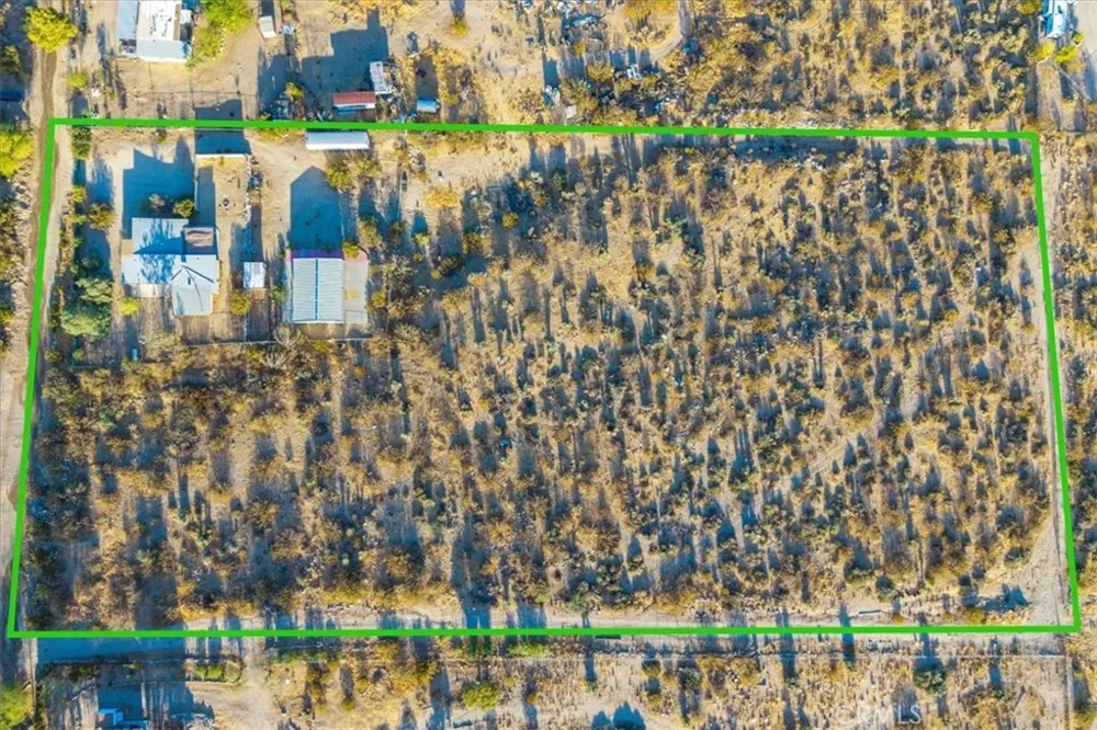 51039 Canyon Morongo Valley, CA 92256