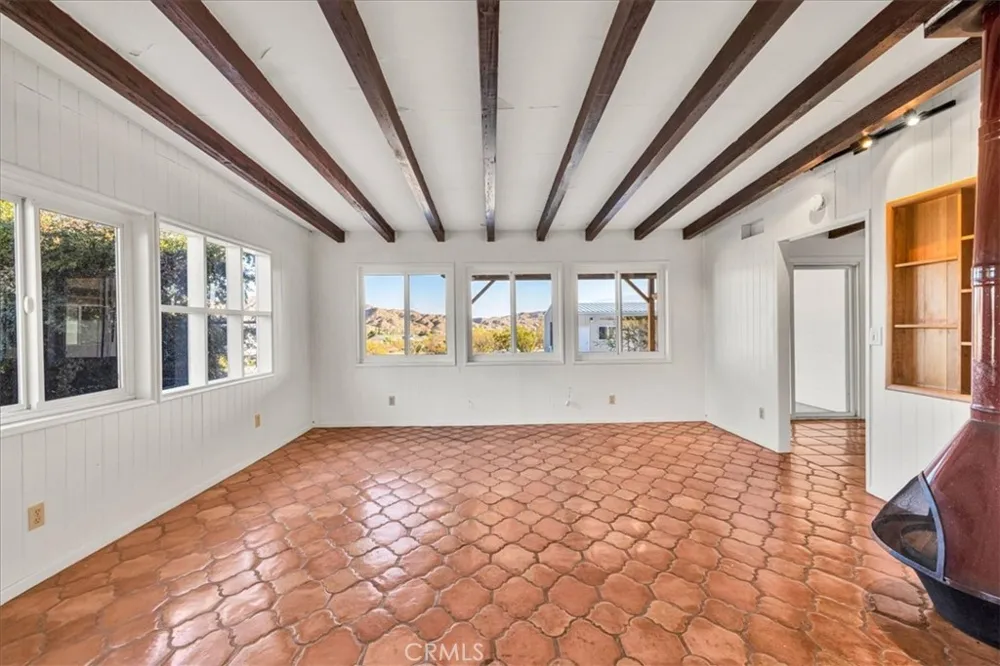 51039 Canyon Morongo Valley, CA 92256