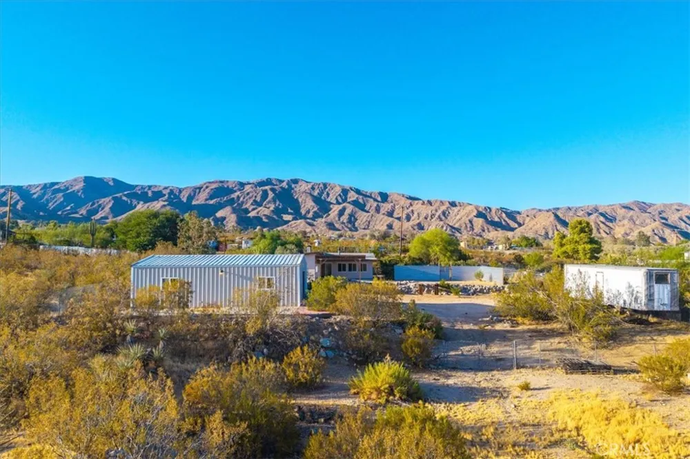 51039 Canyon Morongo Valley, CA 92256