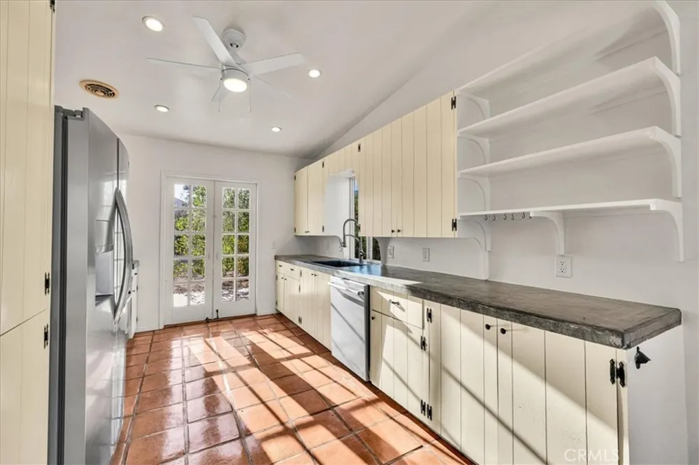 51039 Canyon Morongo Valley, CA 92256