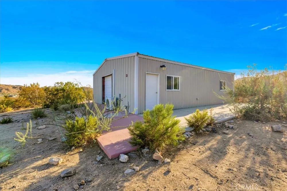 51039 Canyon Morongo Valley, CA 92256