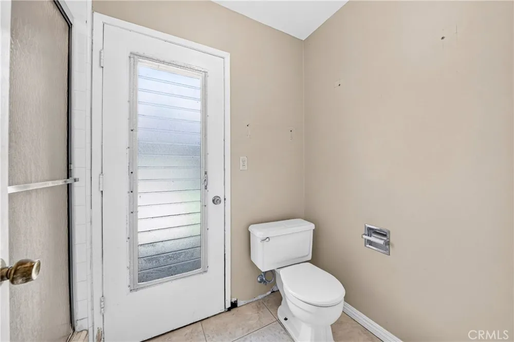 2300 Camino Escondido Fullerton, CA 92833