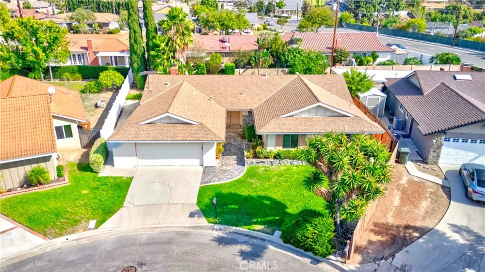 2300 Camino Escondido Fullerton, CA 92833