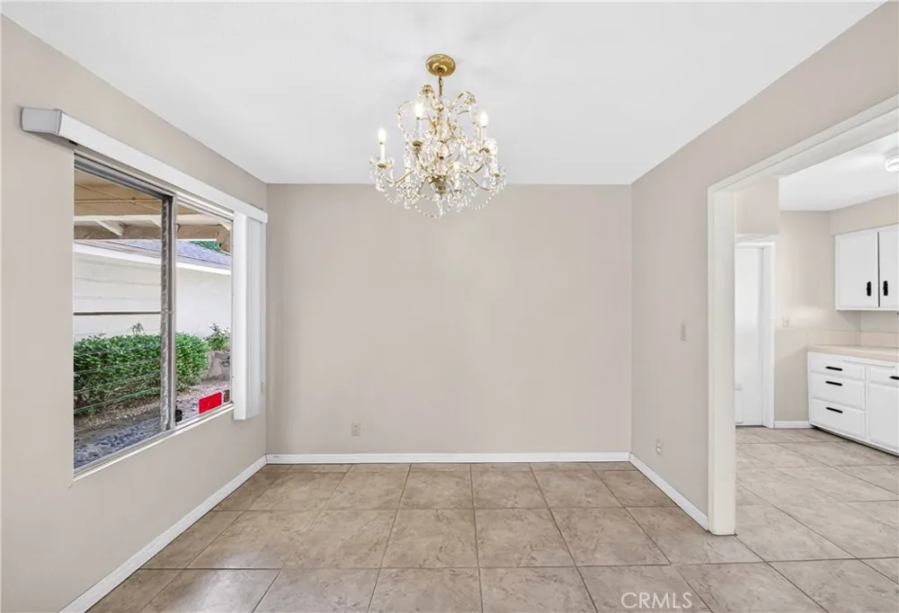 2300 Camino Escondido Fullerton, CA 92833