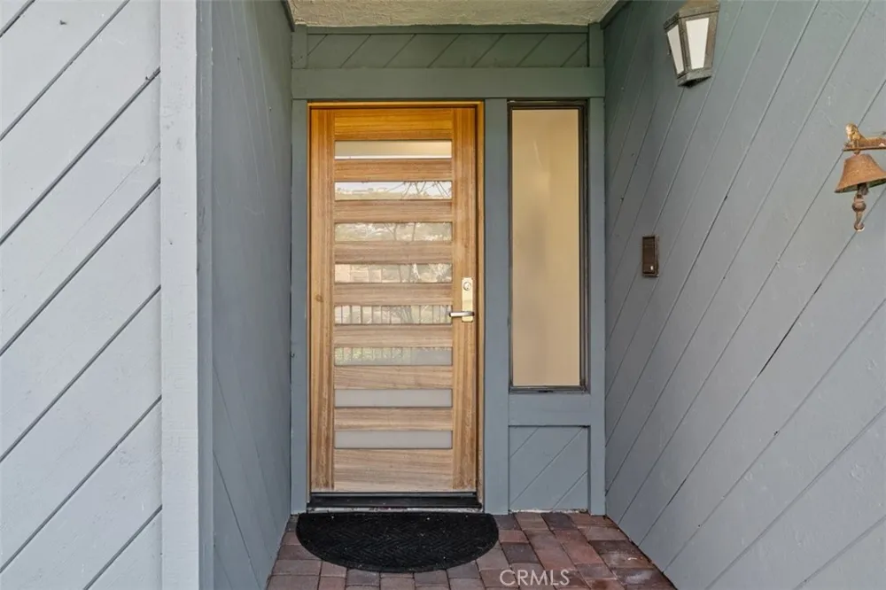132 Avenida Presidio San Clemente, CA 92672