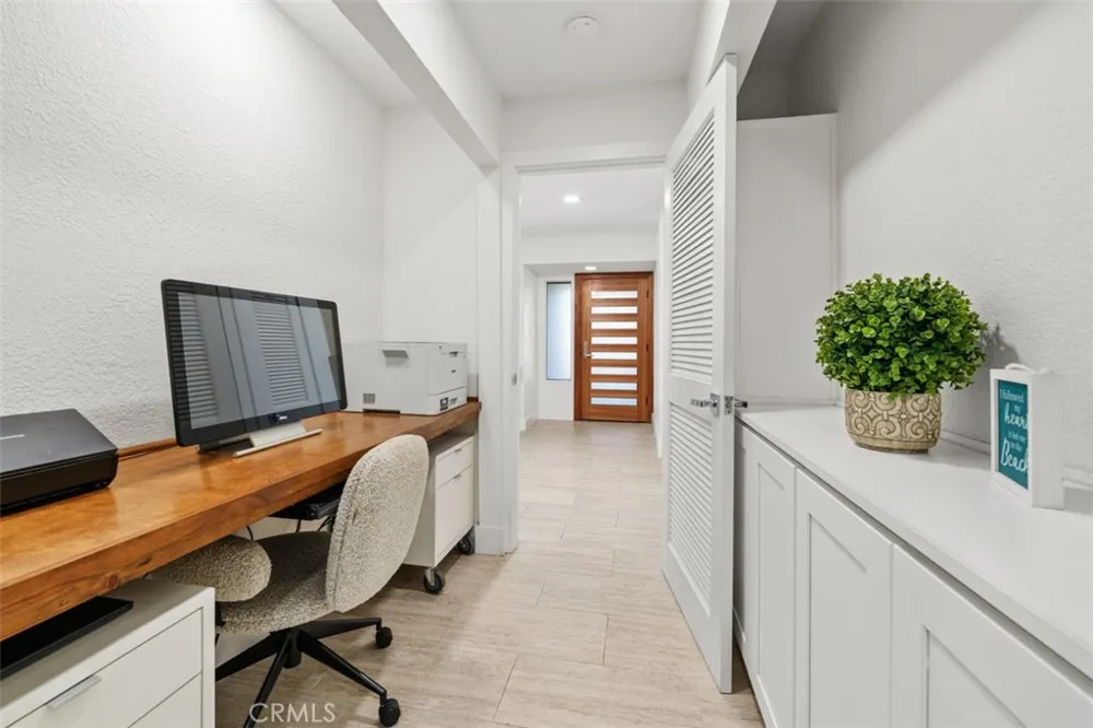 132 Avenida Presidio San Clemente, CA 92672