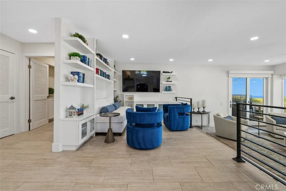 132 Avenida Presidio San Clemente, CA 92672