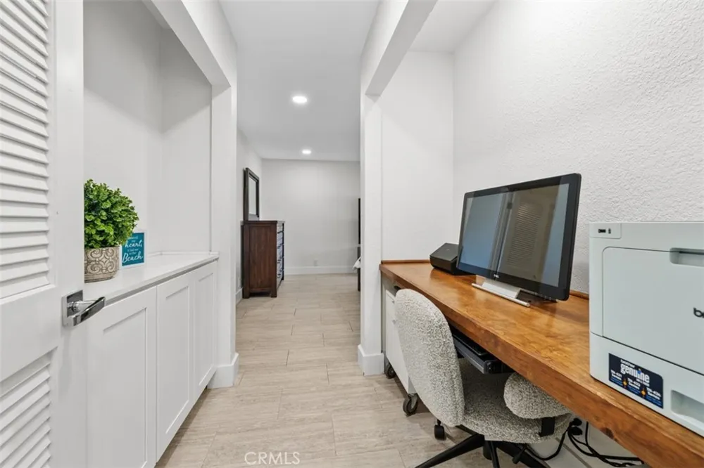 132 Avenida Presidio San Clemente, CA 92672