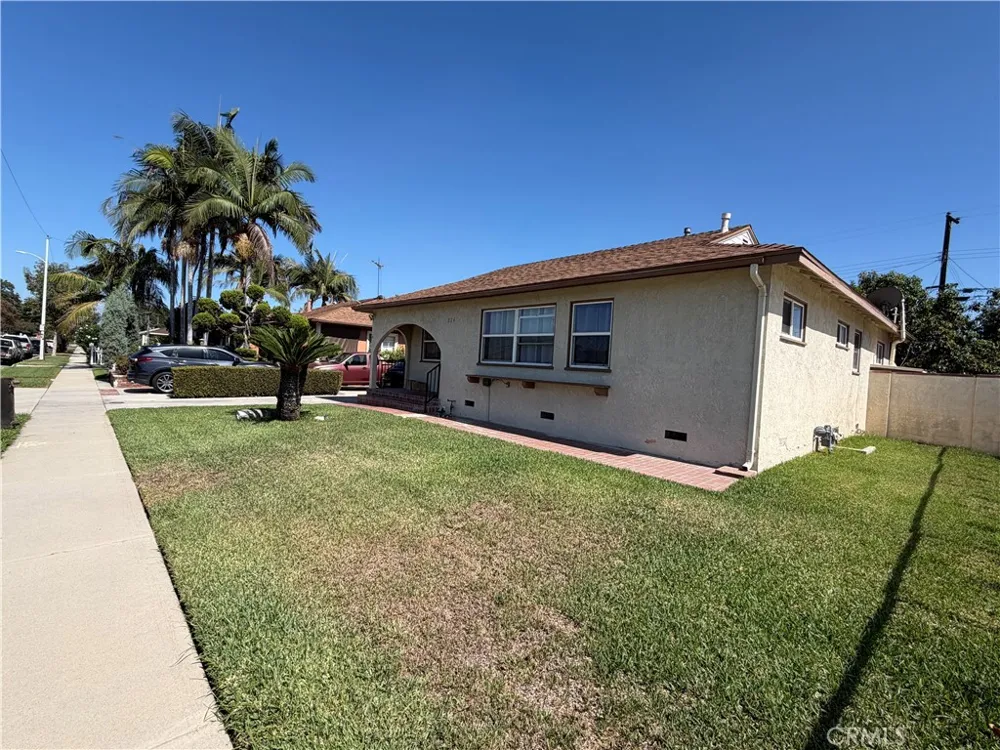 824 Meeker Avenue La Puente, CA 91746