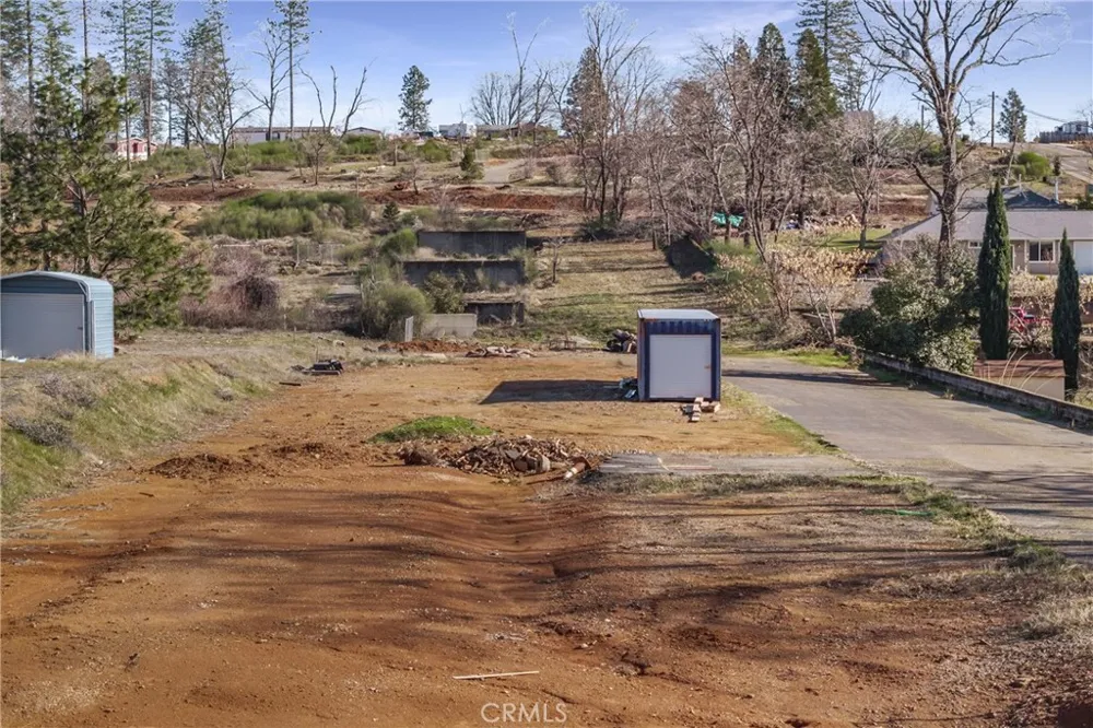 7654 Skyway Paradise, CA 95969