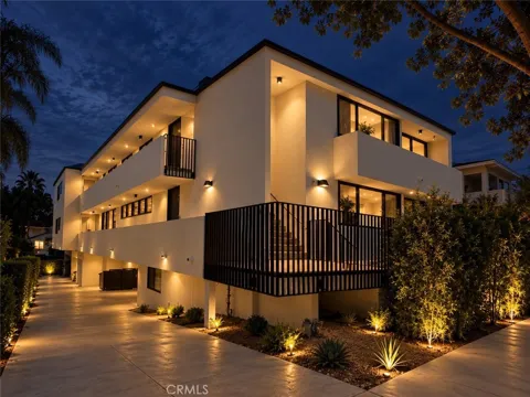 1540 S Beverly Drive