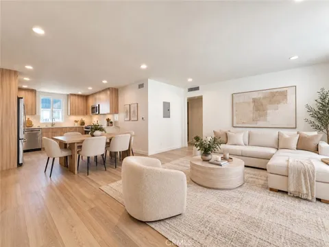 1540 S Beverly Drive #2