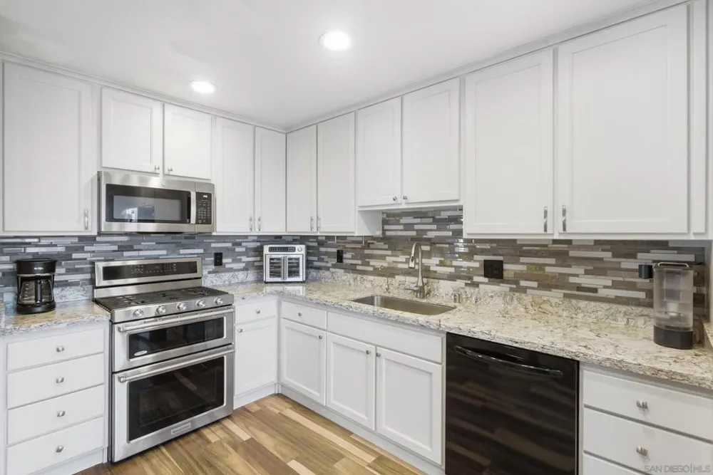 758 Granite Hills Cir. El Cajon, CA 92019
