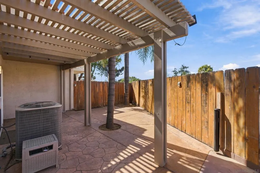 758 Granite Hills Cir. El Cajon, CA 92019