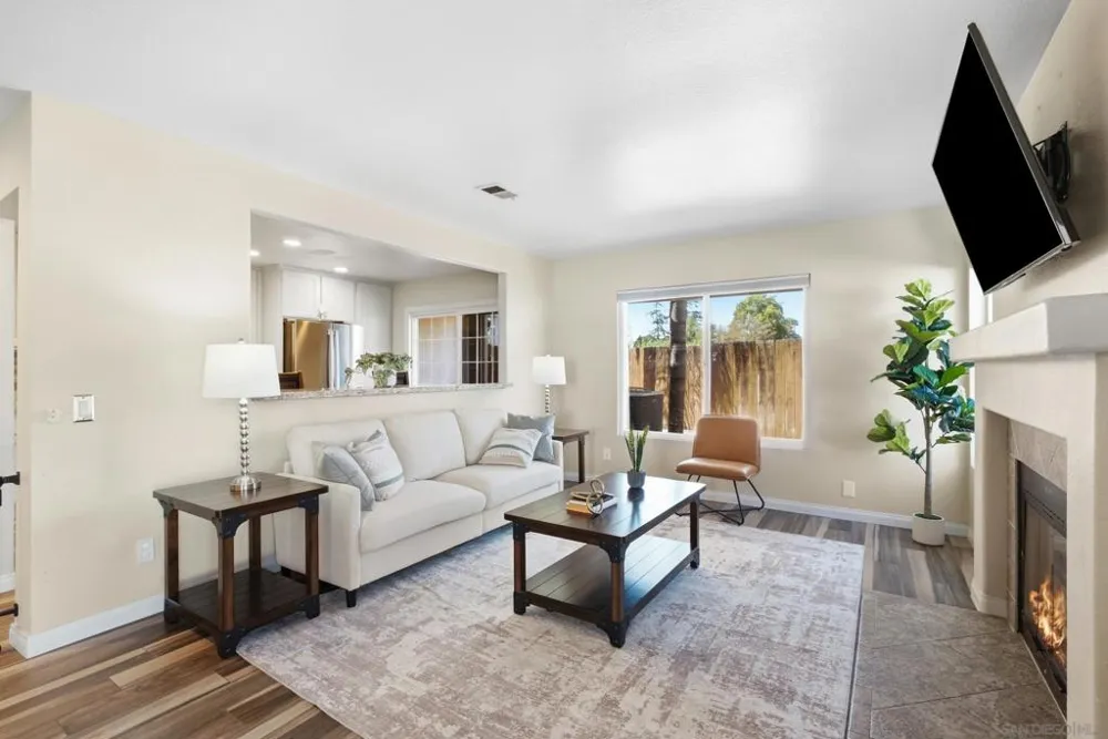 758 Granite Hills Cir. El Cajon, CA 92019