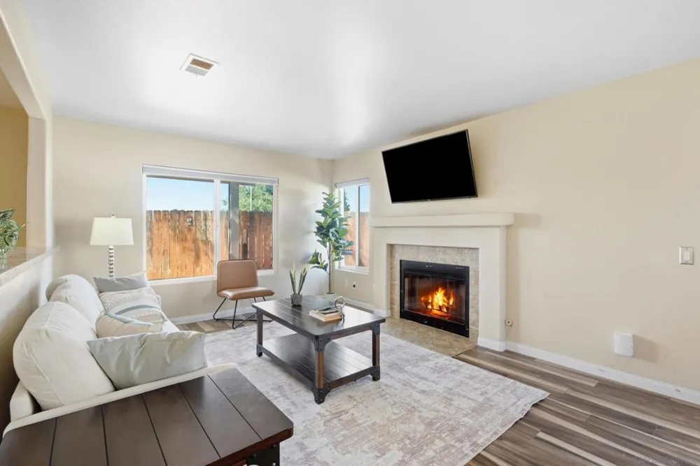 758 Granite Hills Cir. El Cajon, CA 92019