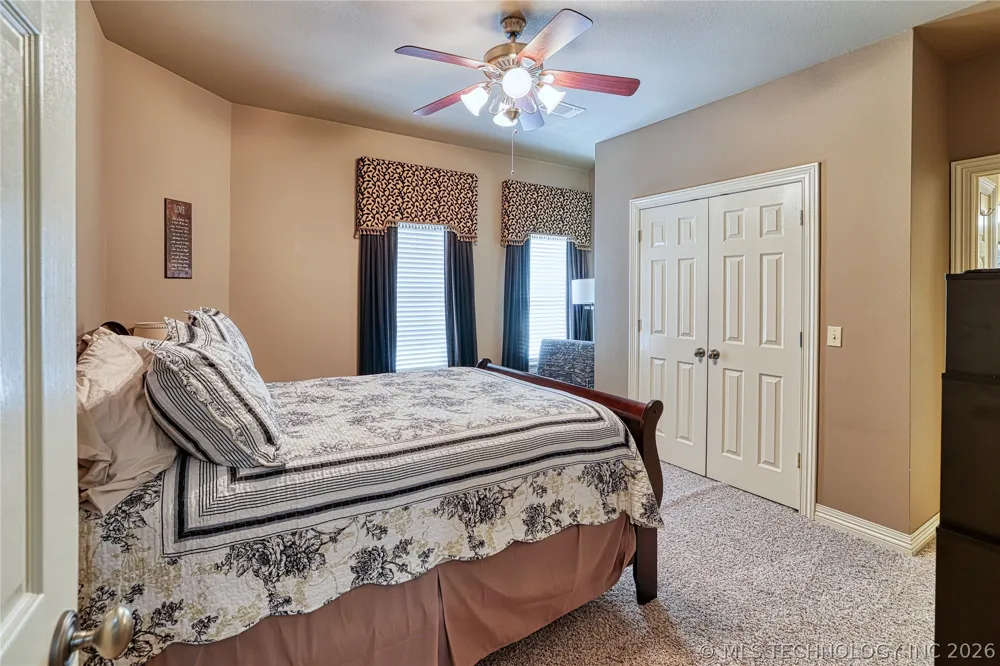 29 River Oaks Avenue McAlester, OK 74501