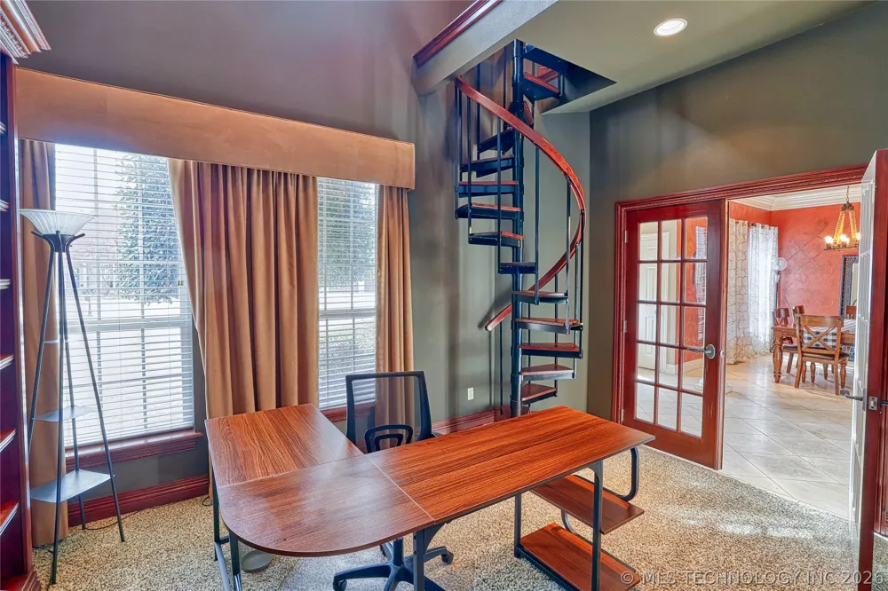 29 River Oaks Avenue McAlester, OK 74501