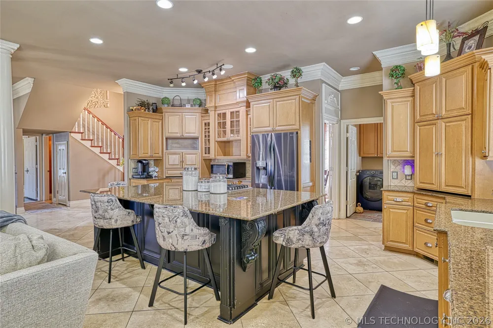 29 River Oaks Avenue McAlester, OK 74501