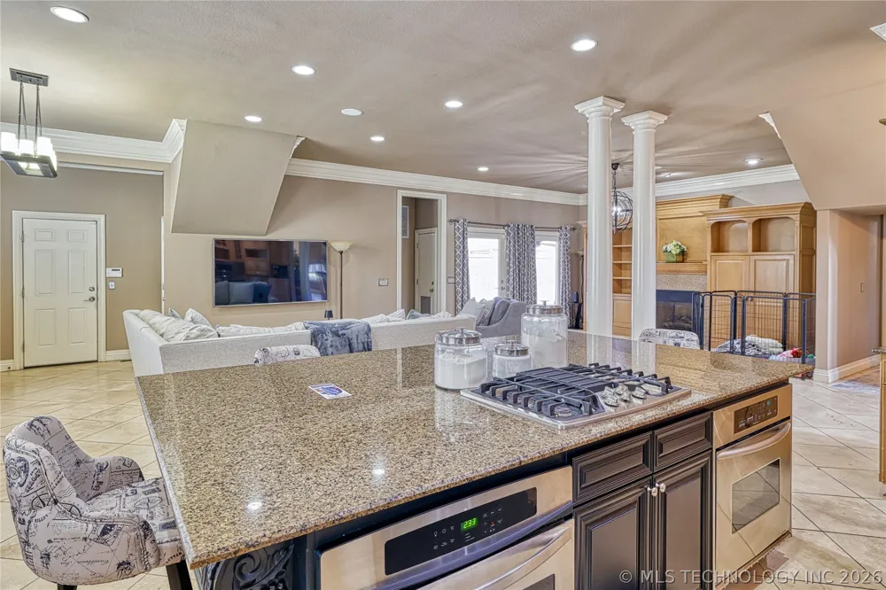 29 River Oaks Avenue McAlester, OK 74501