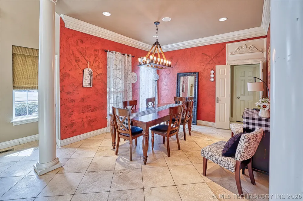 29 River Oaks Avenue McAlester, OK 74501