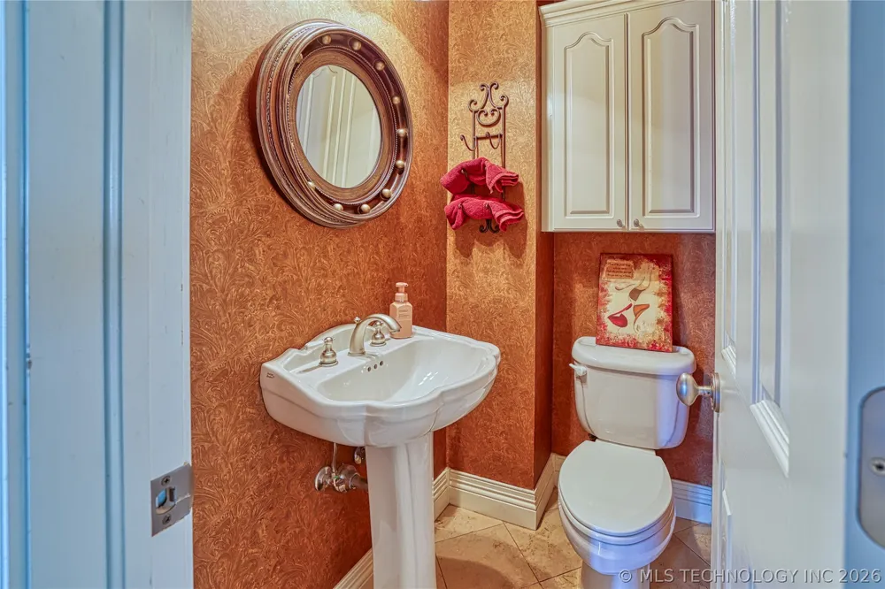 29 River Oaks Avenue McAlester, OK 74501