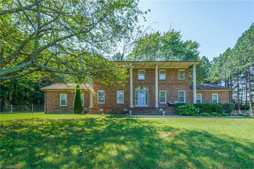 5917 Hickory Grove Road Greensboro, NC 27409