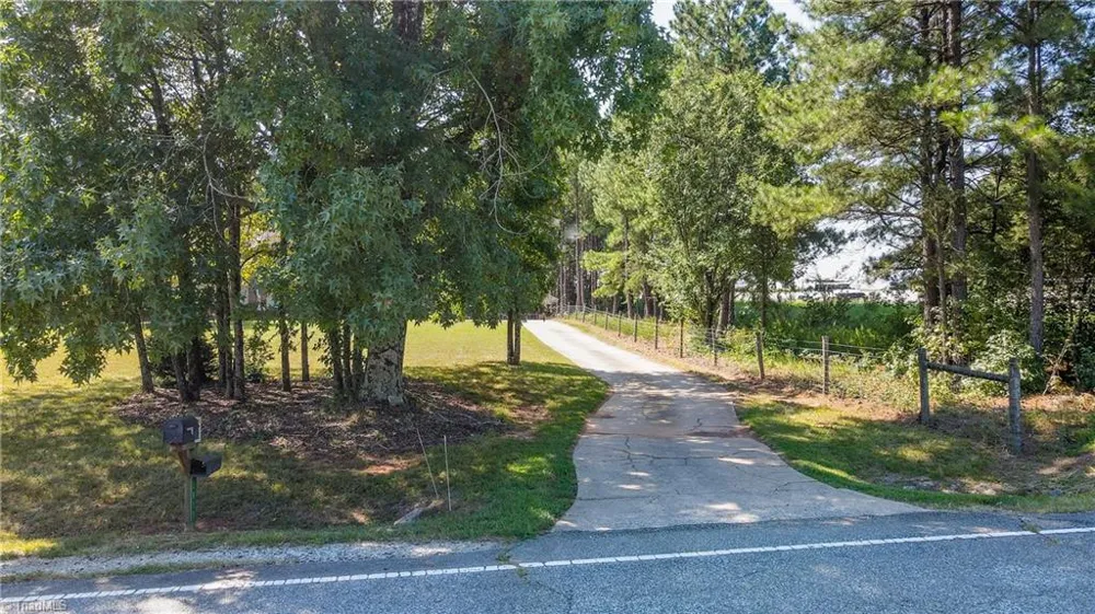 5917 Hickory Grove Road Greensboro, NC 27409
