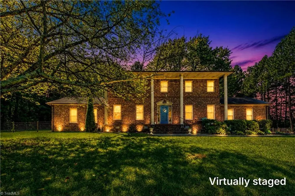 5917 Hickory Grove Road Greensboro, NC 27409
