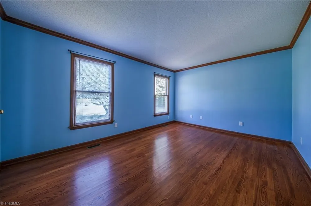 5917 Hickory Grove Road Greensboro, NC 27409