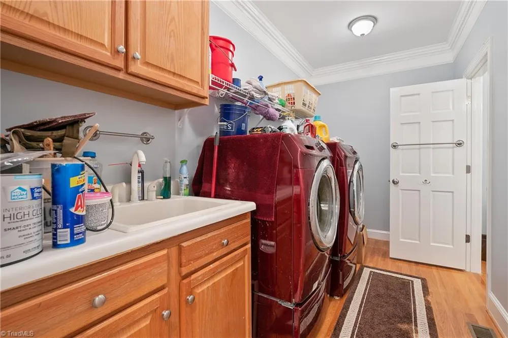 5054 Harvest Road McLeansville, NC 27301