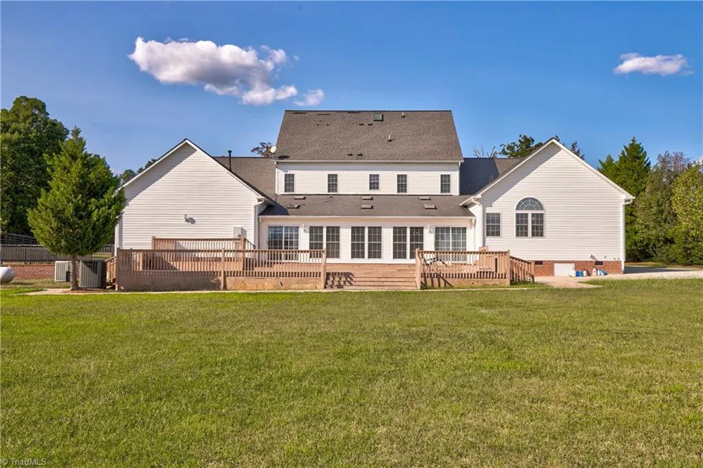 5054 Harvest Road McLeansville, NC 27301