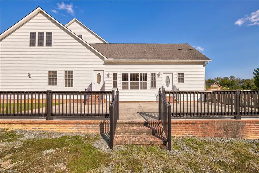5054 Harvest Road McLeansville, NC 27301