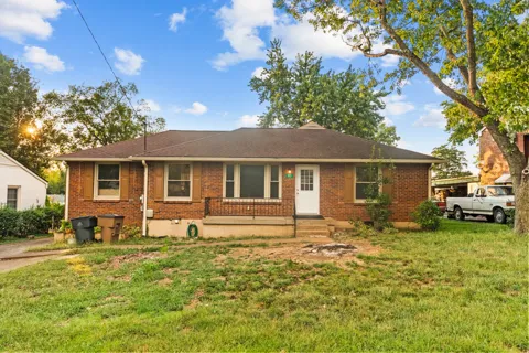 513 Annex Ave