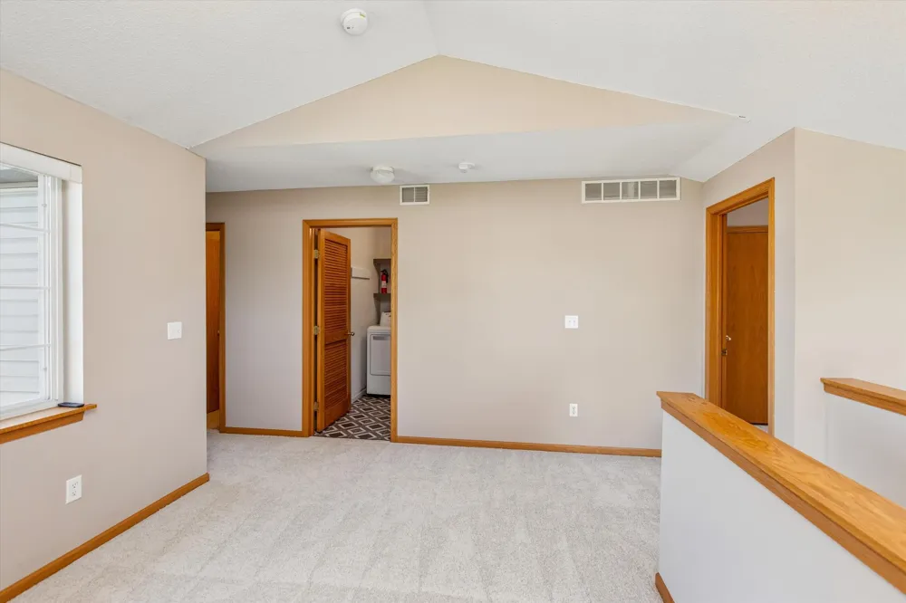 11712 Ryan Circle #1608 Burnsville, MN 55337