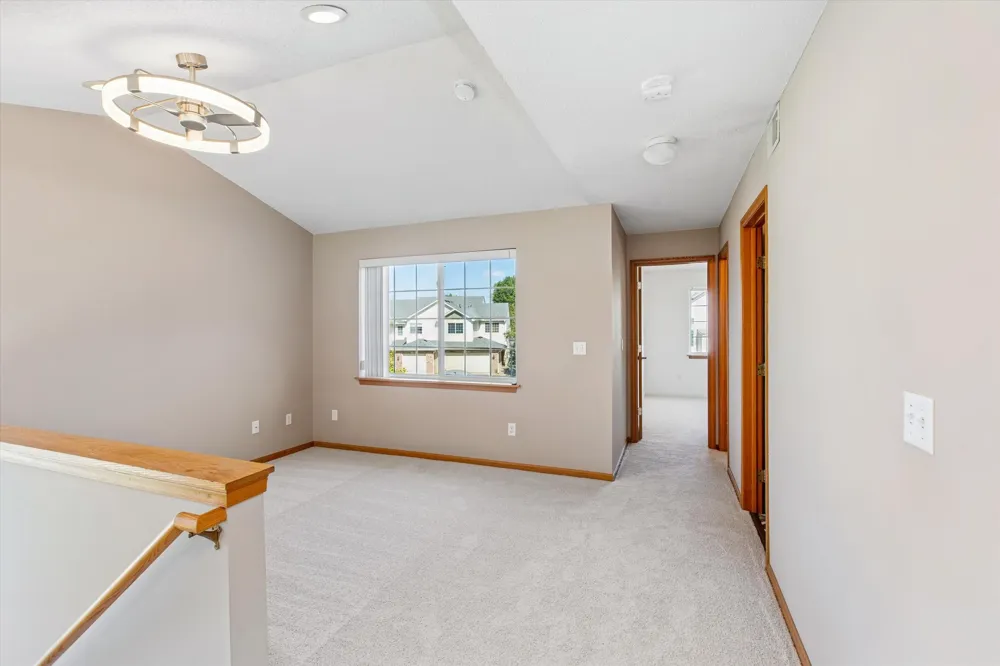 11712 Ryan Circle #1608 Burnsville, MN 55337