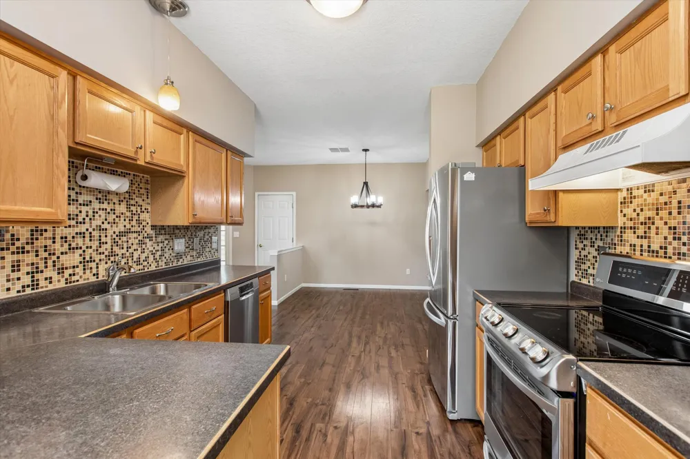 11712 Ryan Circle #1608 Burnsville, MN 55337