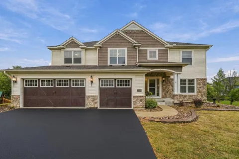 2109 Rockridge Circle