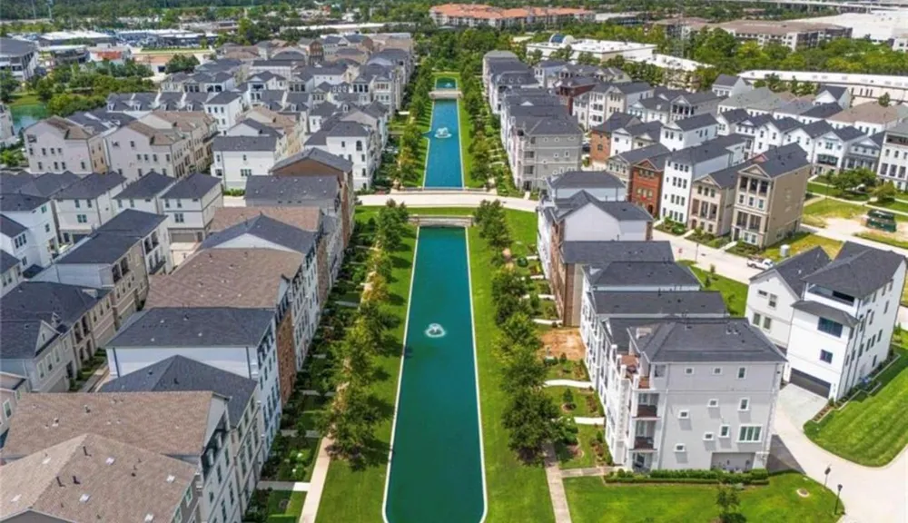 949 Blackshire Lane Houston, TX 77055