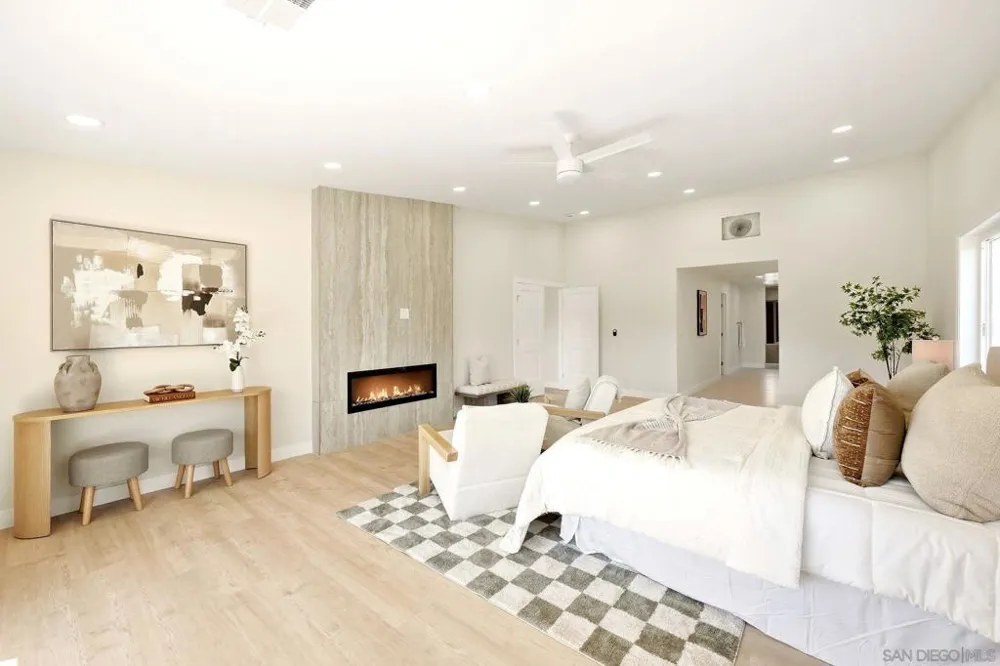 2073 Willow Glen Fallbrook, CA 92028
