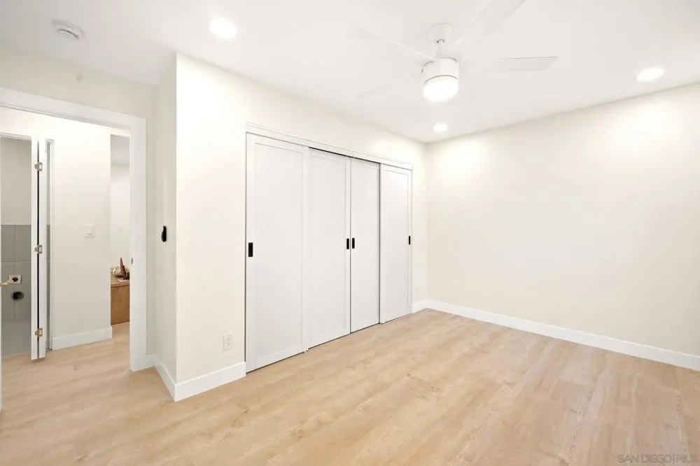 2073 Willow Glen Fallbrook, CA 92028