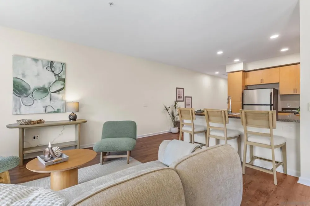 687 S Coast Hwy 101 #206 Encinitas, CA 92024