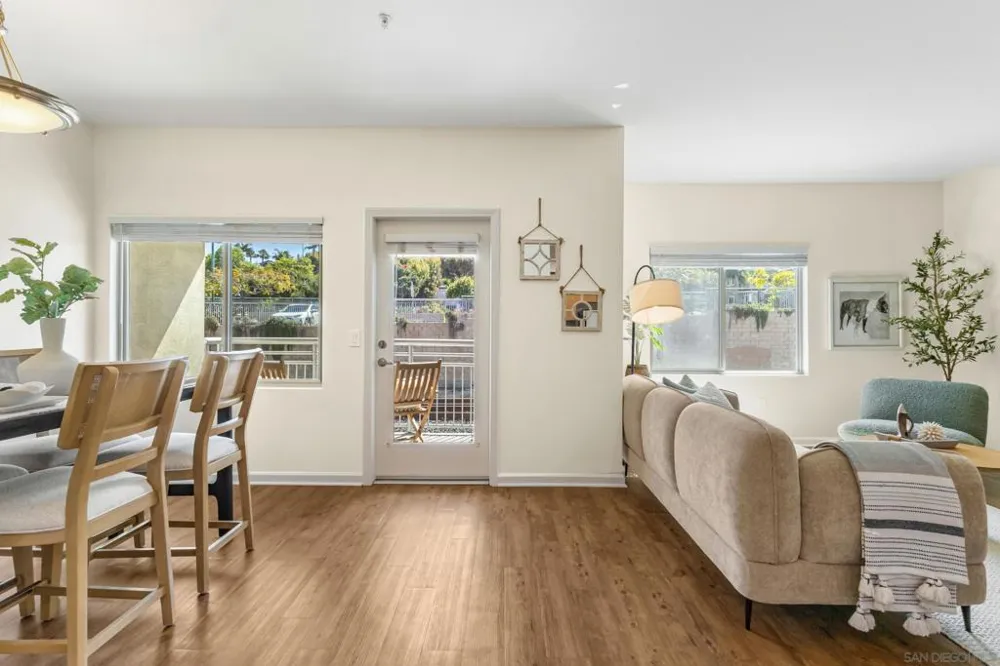 687 S Coast Hwy 101 #206 Encinitas, CA 92024