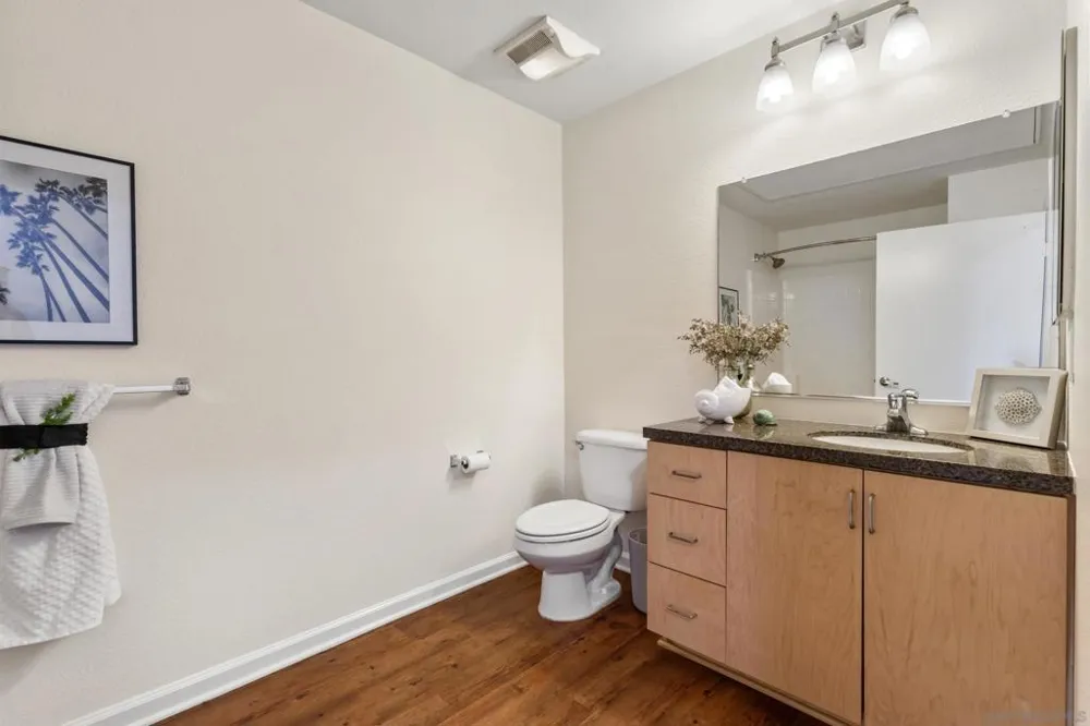 687 S Coast Hwy 101 #206 Encinitas, CA 92024