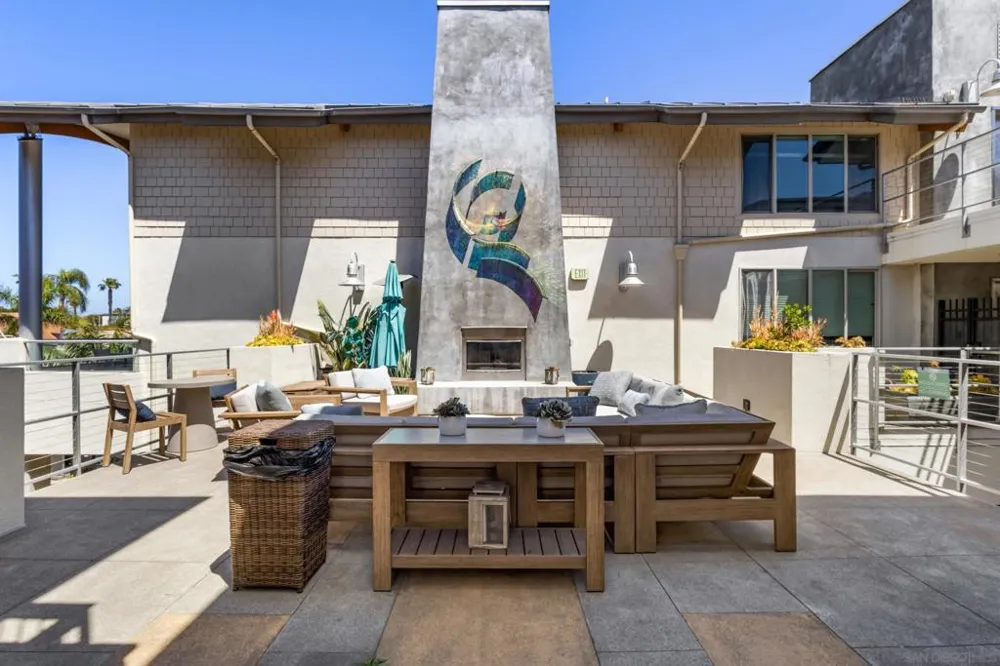 687 S Coast Hwy 101 #206 Encinitas, CA 92024