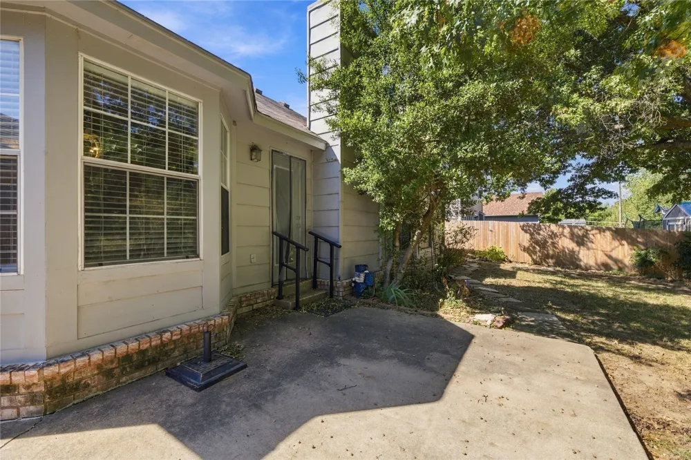 212 E Kansas Street Broken Arrow, OK 74012