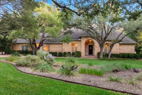 8807 Smoketree Cove