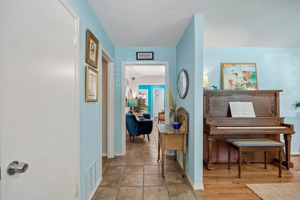1209 Spruce Drive Richardson, TX 75080