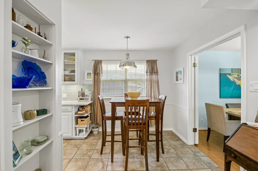 1209 Spruce Drive Richardson, TX 75080