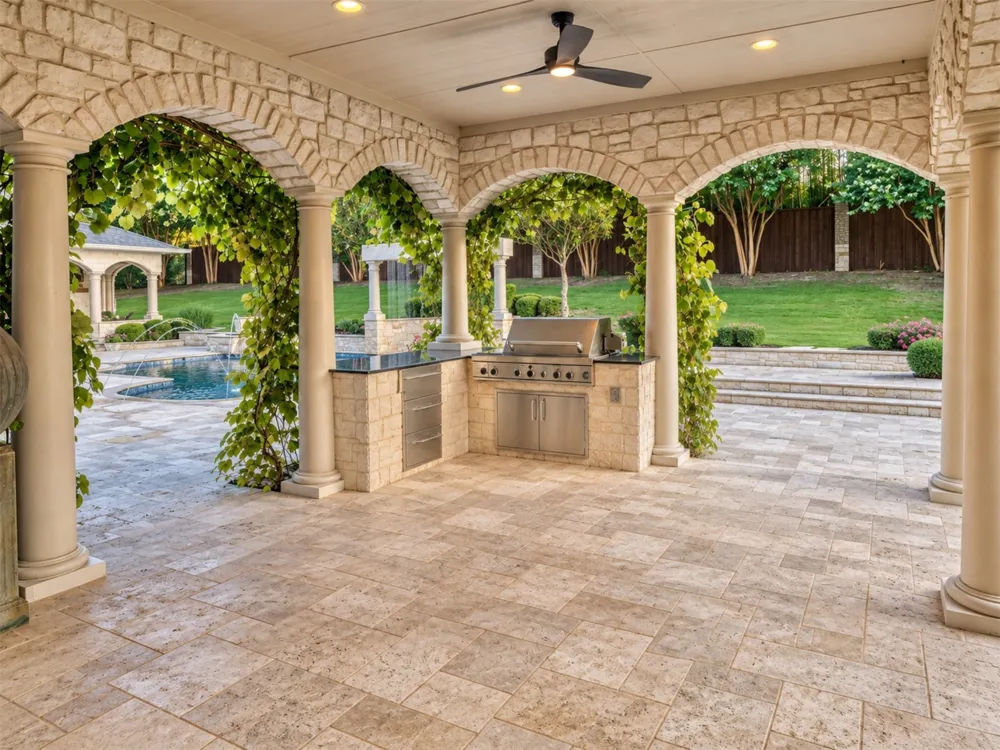 1704 Bison Meadow Lane Heath, TX 75032